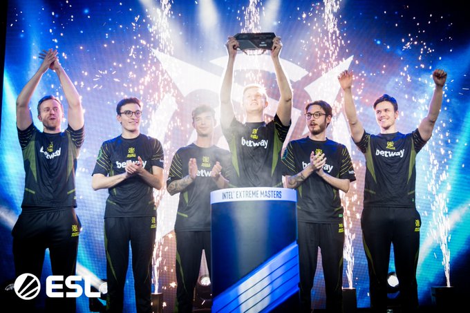 战与埃弗顿 战与埃弗顿