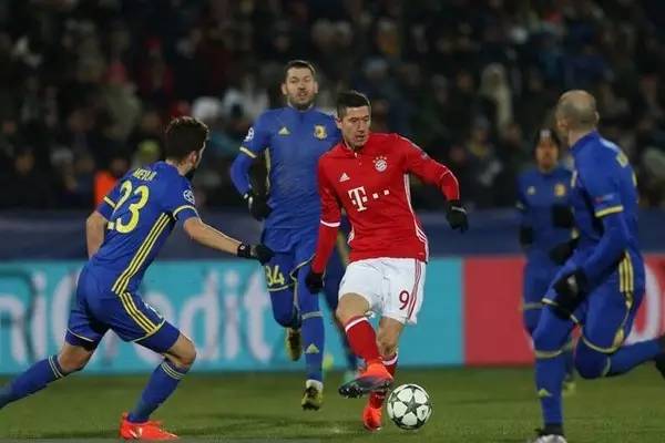 金阿林的表 金阿林的表